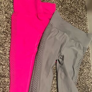 2 scrunch leggings